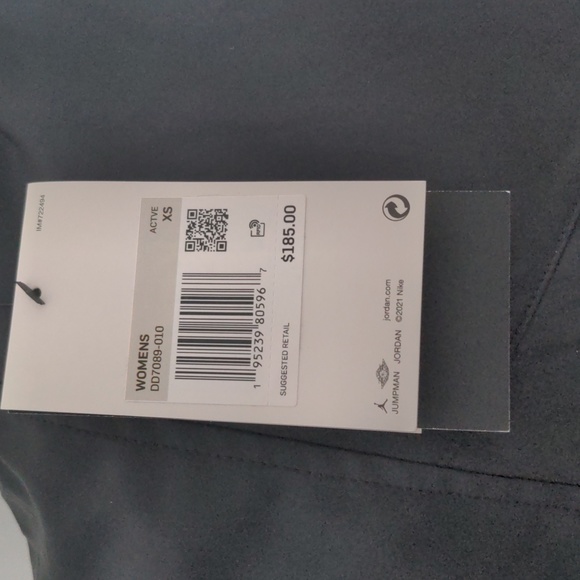 Nike Flight Capsule Utility Jumpsuit with removable sleeves - Picture 5 of 5